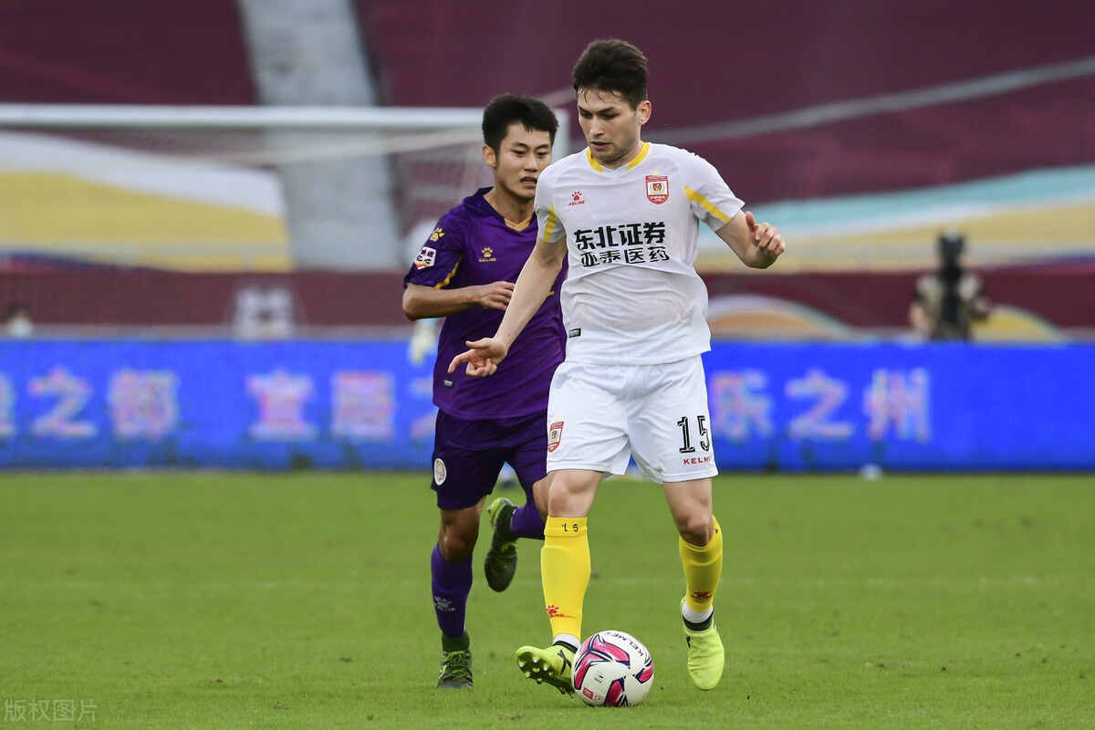 巴塞罗那训练开放日，赛后内部沟通引欢呼，欧篮联在即，纪律约束更严格的简单介绍